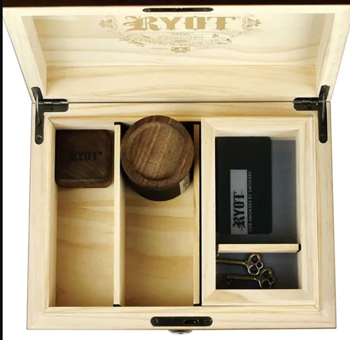 Product image of RYOT - Humidor Combo Box - Humidors