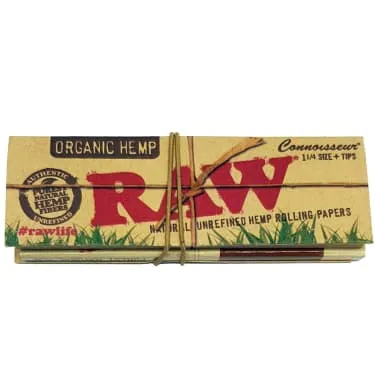 Product image of RAW 1 1/4'' Organic Unbleached Connoisseur Papers with Tips