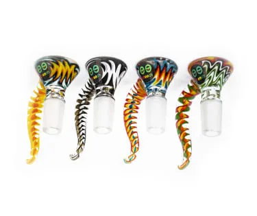 Product image of Cheech | 14mm Twister Horn Glass Bowl - Multicolour