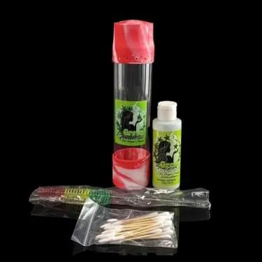 Product image of TCG Supplies | TCG Green Clean Glass Cleaner Kit - Assorted Colours