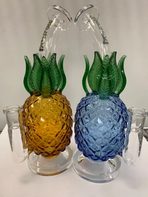 Product image of Spark - 7.5" Pineapple Bong