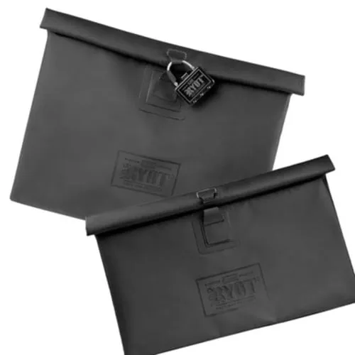 Product image of RYOT Flat Pack with Removable Smellsafe Carbon Liner in Black w/ Ryot Lock
