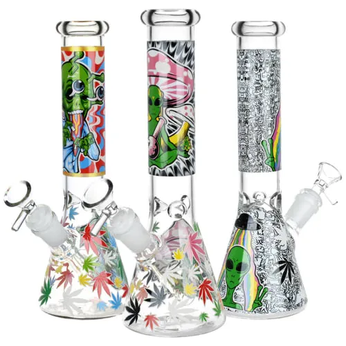 Product image of 10" Aliens And Hemp Leaves Glow Glass Beaker